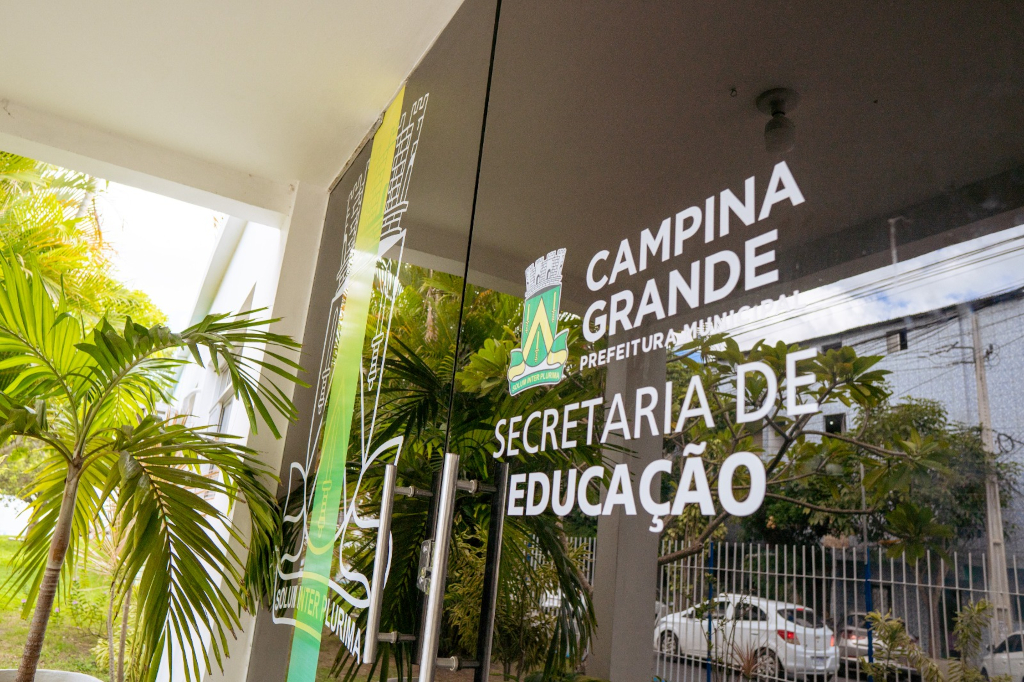 Seduc capacita mais de 500 profissionais em comunicação assertiva em Campina Grande