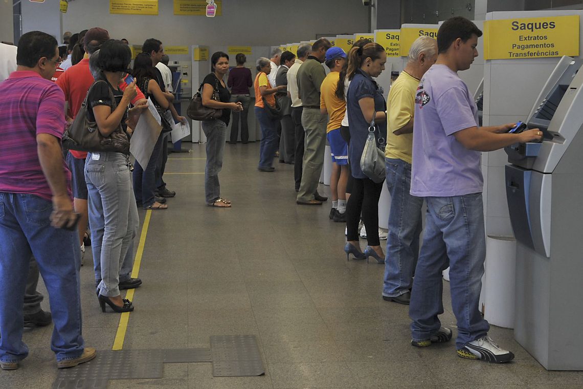 Bancários da Paraíba votam nesta segunda sobre paralisação