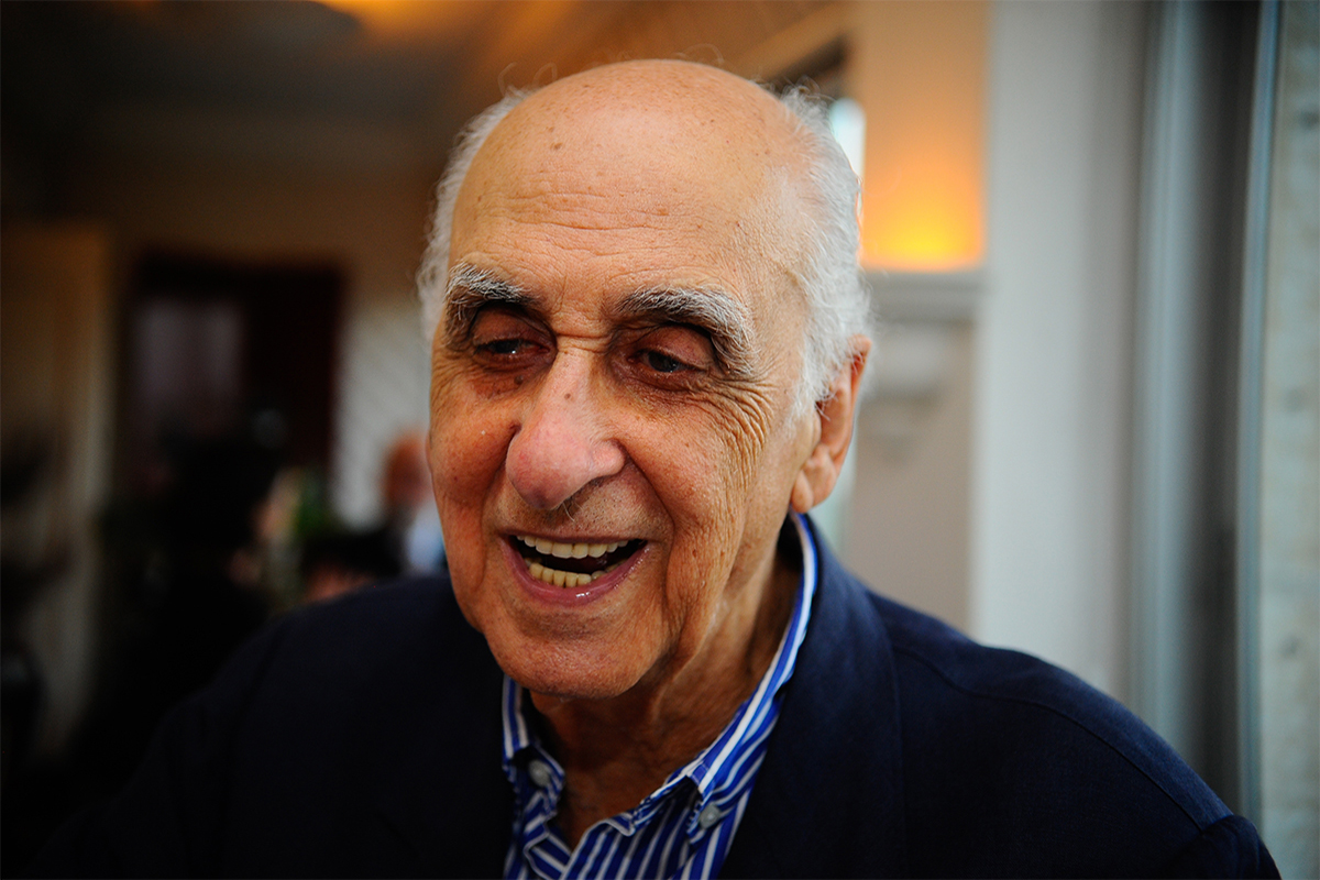 Morre escritor e membro da Academia Brasileira de Letras