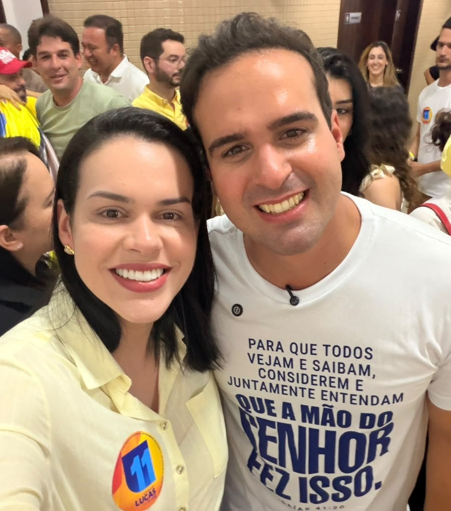 Lucas Ribeiro agradece Rafaela Camaraense pelo trabalho à frente da campanha vitoriosa