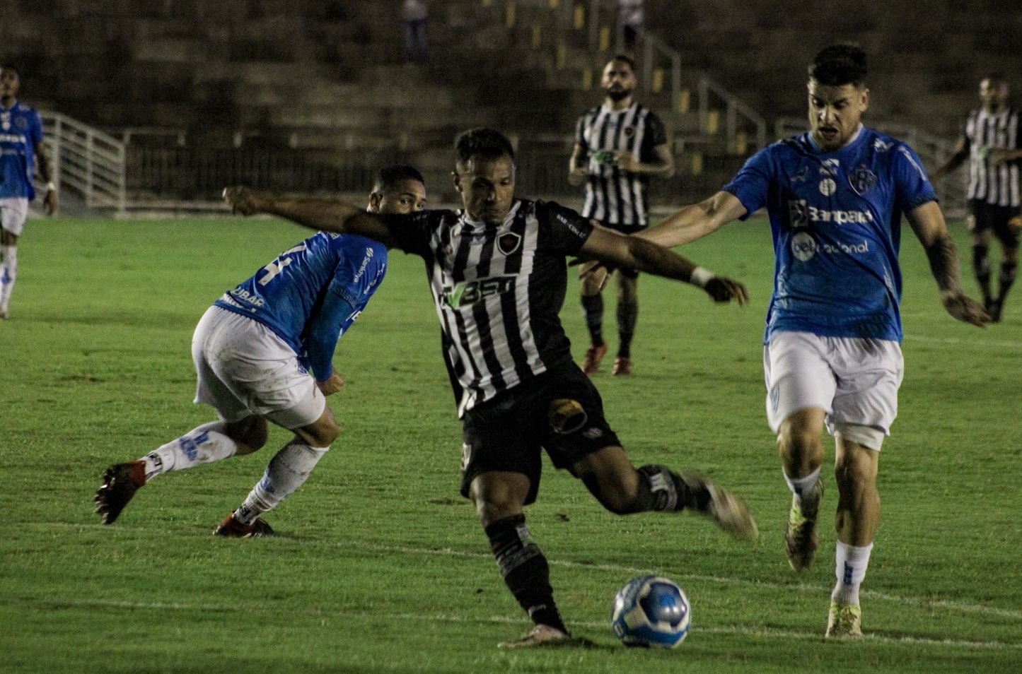 botafogo-pb x paysandu 4