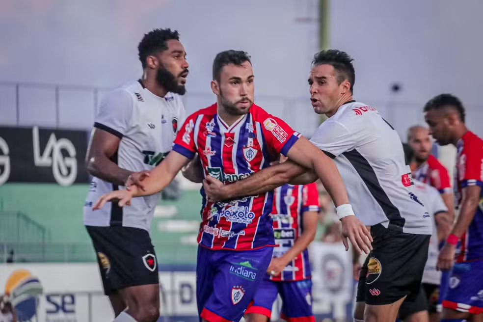 Itabaiana x Botafogo-PB pela Copa do Nordeste 2024