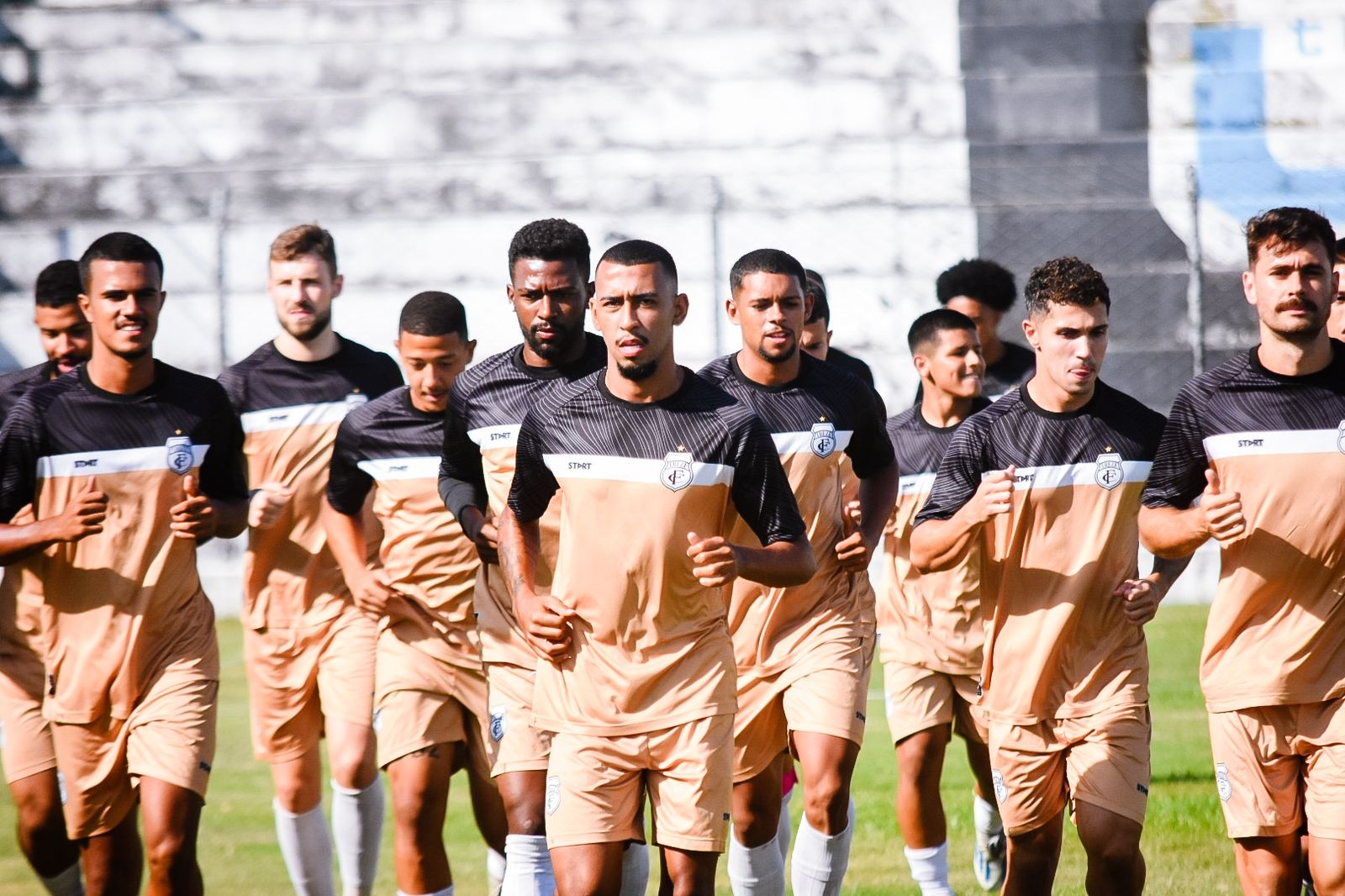 Treze, treino elenco