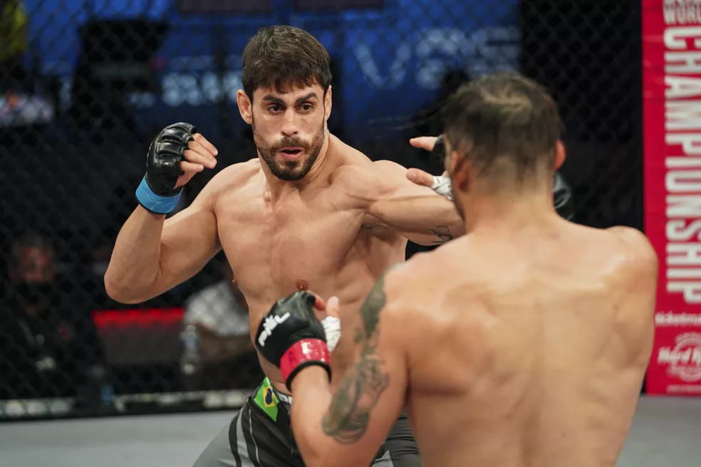 Cara de Sapato em torneio na final da PFL no torneio meio-pesado